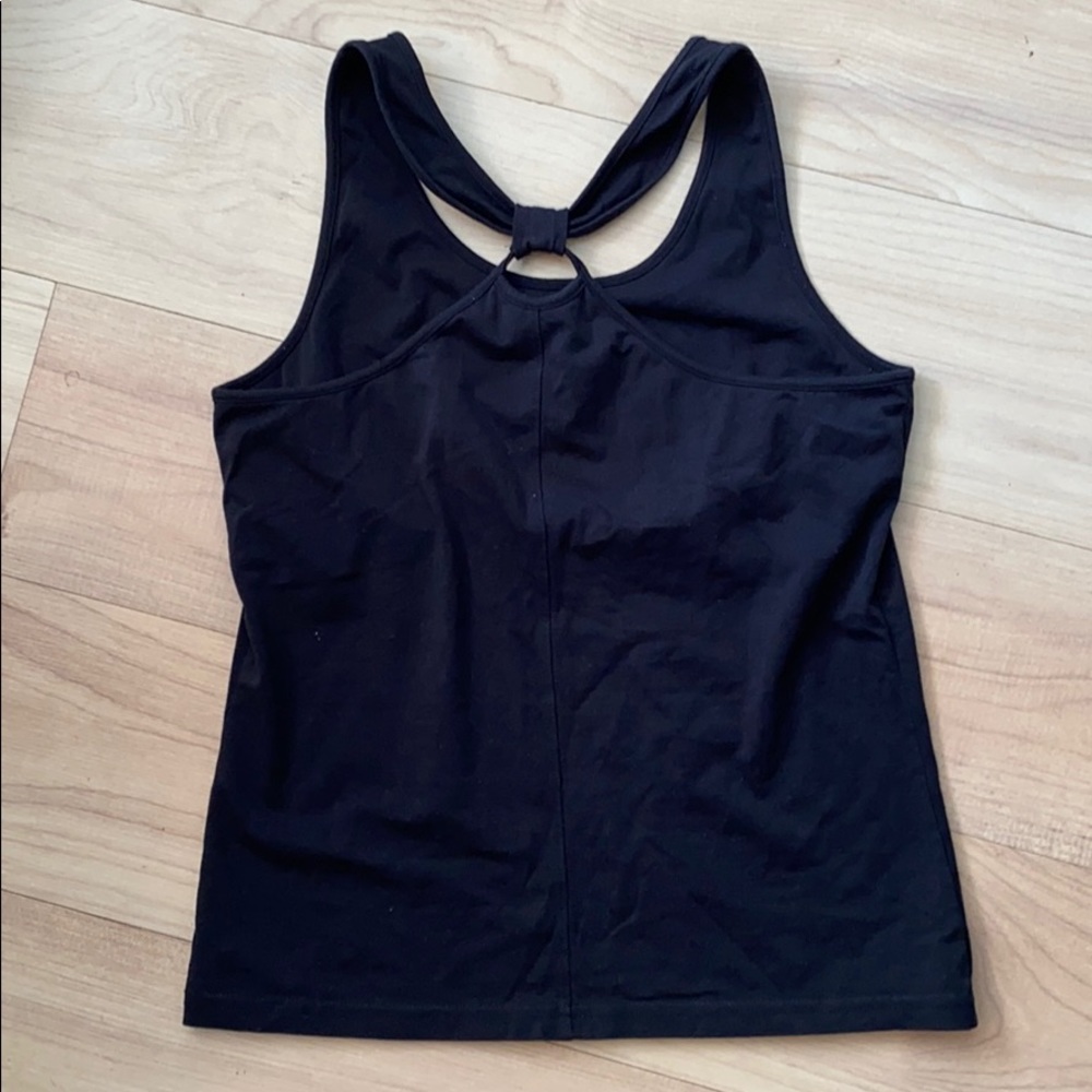 Workout Top with Bra - Picture 2 of 6